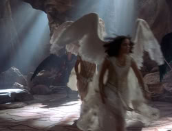 extant_XenaWarriorPrincess_5x01-FallenAngel_00649