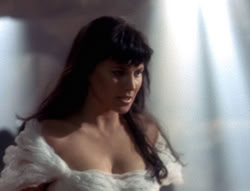 extant_XenaWarriorPrincess_5x01-FallenAngel_00753