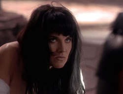 extant_XenaWarriorPrincess_5x01-FallenAngel_00799