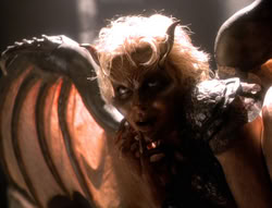 extant_XenaWarriorPrincess_5x01-FallenAngel_00915