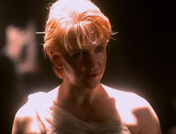 extant_XenaWarriorPrincess_5x01-FallenAngel_00957