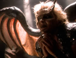 extant_XenaWarriorPrincess_5x01-FallenAngel_00965
