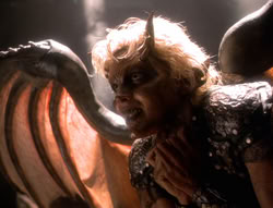 extant_XenaWarriorPrincess_5x01-FallenAngel_00972