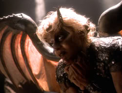 extant_XenaWarriorPrincess_5x01-FallenAngel_00978