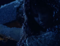 extant_XenaWarriorPrincess_5x01-FallenAngel_00989