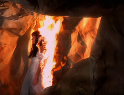 extant_XenaWarriorPrincess_5x01-FallenAngel_01295