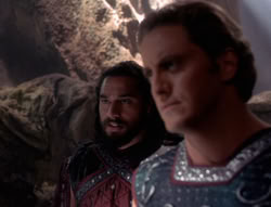 extant_XenaWarriorPrincess_5x01-FallenAngel_01569