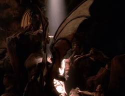 extant_XenaWarriorPrincess_5x01-FallenAngel_02040