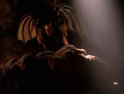 extant_XenaWarriorPrincess_5x01-FallenAngel_02051