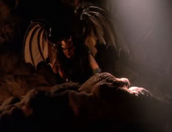 extant_XenaWarriorPrincess_5x01-FallenAngel_02052