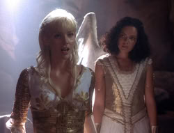extant_XenaWarriorPrincess_5x01-FallenAngel_02152