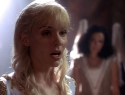 extant_XenaWarriorPrincess_5x01-FallenAngel_02211