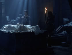 extant_XenaWarriorPrincess_5x01-FallenAngel_02294