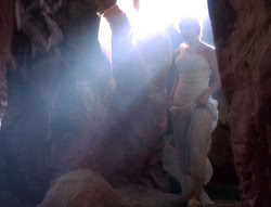 extant_XenaWarriorPrincess_5x01-FallenAngel_02415