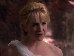 extant_XenaWarriorPrincess_5x01-FallenAngel_02439