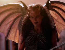extant_XenaWarriorPrincess_5x01-FallenAngel_02707