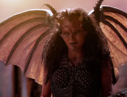 extant_XenaWarriorPrincess_5x01-FallenAngel_02719