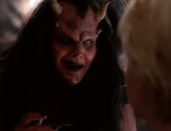 extant_XenaWarriorPrincess_5x01-FallenAngel_02782