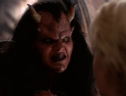 extant_XenaWarriorPrincess_5x01-FallenAngel_02786