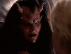 extant_XenaWarriorPrincess_5x01-FallenAngel_02791