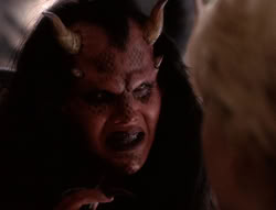 extant_XenaWarriorPrincess_5x01-FallenAngel_02796