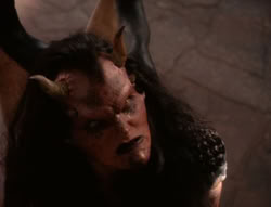 extant_XenaWarriorPrincess_5x01-FallenAngel_02822