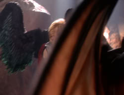 extant_XenaWarriorPrincess_5x01-FallenAngel_02875