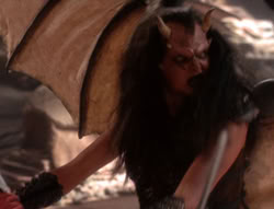 extant_XenaWarriorPrincess_5x01-FallenAngel_02931