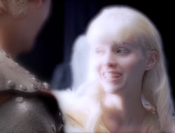 extant_XenaWarriorPrincess_5x01-FallenAngel_03532