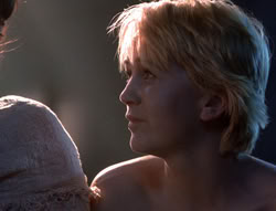 extant_XenaWarriorPrincess_5x01-FallenAngel_03622