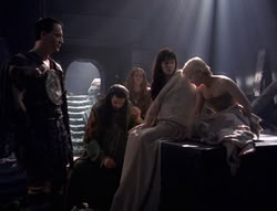 extant_XenaWarriorPrincess_5x01-FallenAngel_03633
