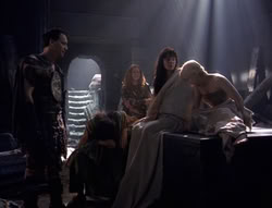 extant_XenaWarriorPrincess_5x01-FallenAngel_03636