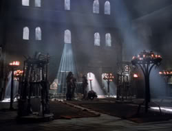 extant_XenaWarriorPrincess_5x02_Chakram_0007