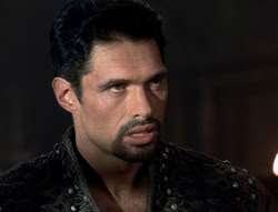 extant_XenaWarriorPrincess_5x02_Chakram_0054