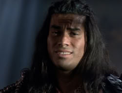 extant_XenaWarriorPrincess_5x02_Chakram_0056