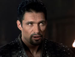 extant_XenaWarriorPrincess_5x02_Chakram_0064