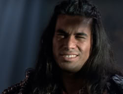 extant_XenaWarriorPrincess_5x02_Chakram_0066