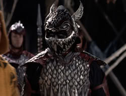 extant_XenaWarriorPrincess_5x02_Chakram_0091