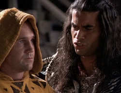 extant_XenaWarriorPrincess_5x02_Chakram_0104