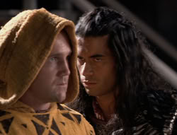 extant_XenaWarriorPrincess_5x02_Chakram_0111