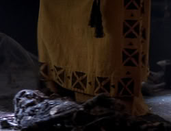 extant_XenaWarriorPrincess_5x02_Chakram_0175