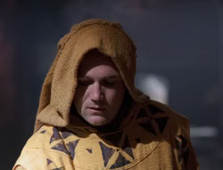 extant_XenaWarriorPrincess_5x02_Chakram_0190