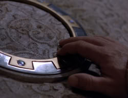 extant_XenaWarriorPrincess_5x02_Chakram_0197
