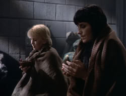 extant_XenaWarriorPrincess_5x02_Chakram_0290