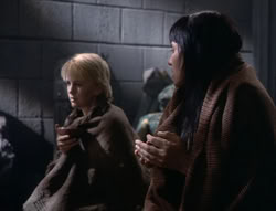 extant_XenaWarriorPrincess_5x02_Chakram_0295