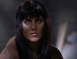 extant_XenaWarriorPrincess_5x02_Chakram_0298