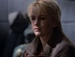 extant_XenaWarriorPrincess_5x02_Chakram_0299
