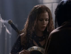 extant_XenaWarriorPrincess_5x02_Chakram_0304