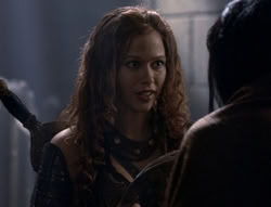 extant_XenaWarriorPrincess_5x02_Chakram_0306
