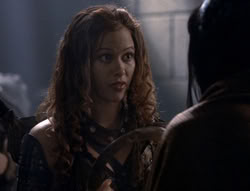 extant_XenaWarriorPrincess_5x02_Chakram_0308